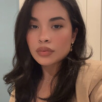 Lesli V.