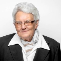 Leonie Van Tonder
