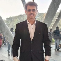 Kaustubh Khare