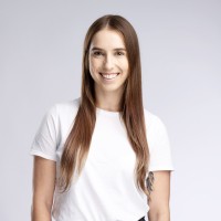 Claire R.