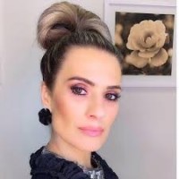 Mariele S Bach