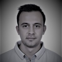 Deniz Selçuk