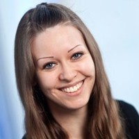 Dr. Janine Jung