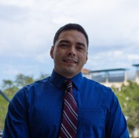 Luis Rosales