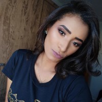Hellen Márcia Dos Santos
