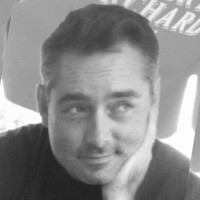 L. Robert Hodgens