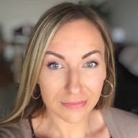 Amanda Turton