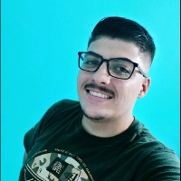 Gustavo Tozello Banhos