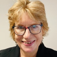 Dr Linda Magee Obe