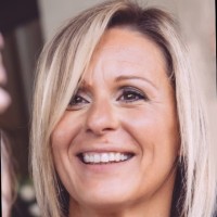 Claire Huybens