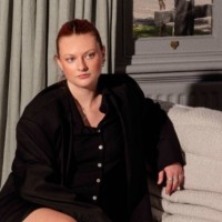 Zoe Horn