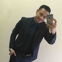 Derik Magalona