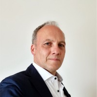 Andreas Gachnang