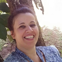 Vania Regina Oliveira