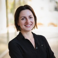 Kristen Koehnemann, Pla, Clarb