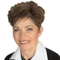 Val Neil