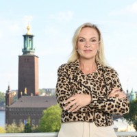 Anna Leo
