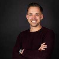 Mark Den Hollander