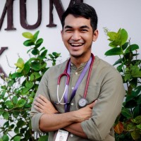 Dr Samuel Wong Tian Ci