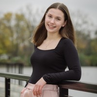 Chloe Hibbler
