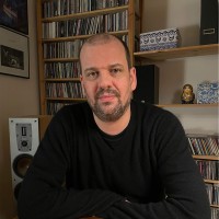 Nicholas Olesen