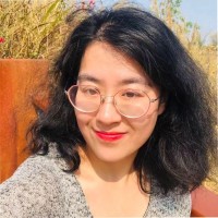 Esther LI