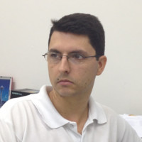 Carlos Miele