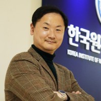 Jin Su Kim