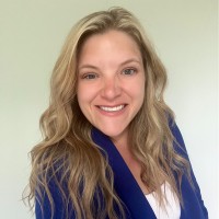 Lauren E. Easoz, Ma
