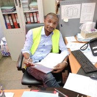 Manix Nzola