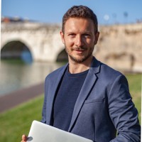 Vito De Paola