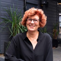 Teresa Suter