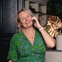 Anita Looman