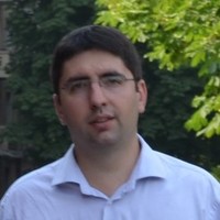 Петър Енев