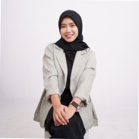 Safira Khoirunnisa