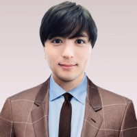 Huna Yoo