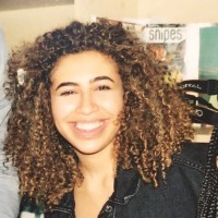 Lola Awoderu