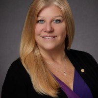 Kristen L Muir