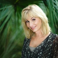 Nita Summers Max