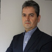 Roberto Escobar