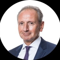 Dr. Roland Erne
