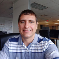 Lee Vardaro