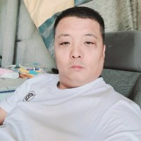 谭伟伟