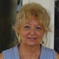 Suzanne Novita