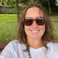Donna Lowe