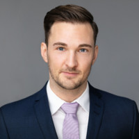 Dr. Steffen Melnik