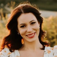 Laura Shaw