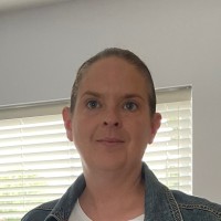 Alison Pounder