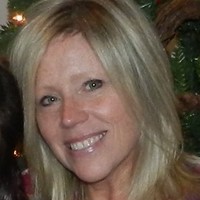 Angela Thomas