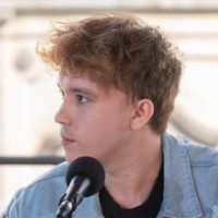 Adrián Ramos